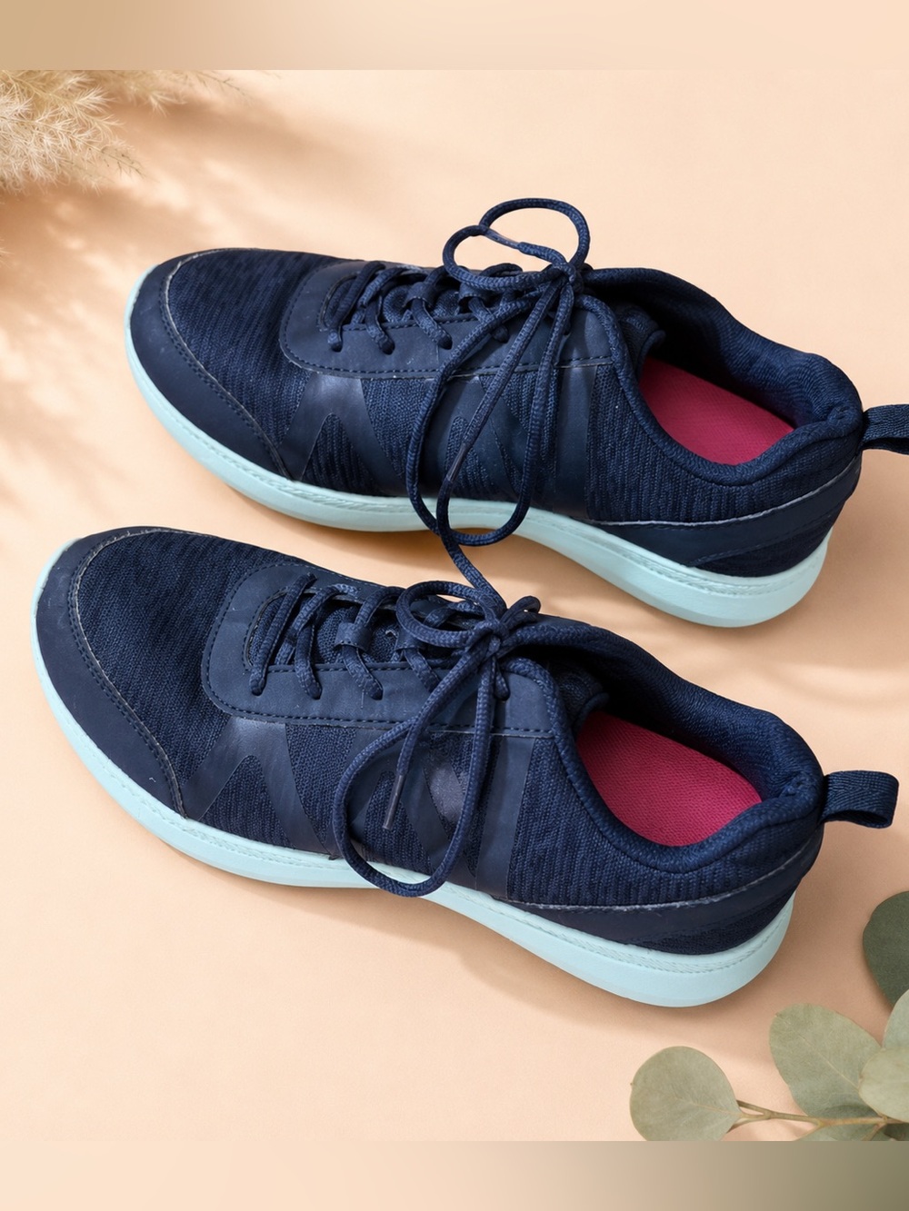Vionic Kiara Pro Slip Resistant Work Sneakers Size 10 Woman’s